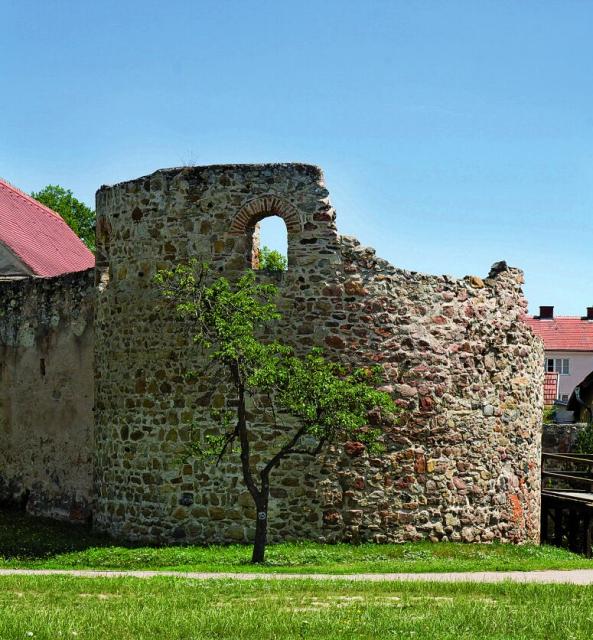 Eckturm des Kastells von Mautern