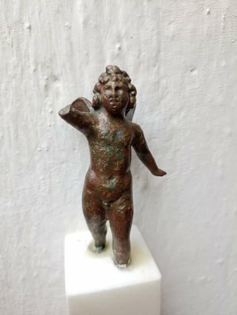 Bronzene Amorstatuette