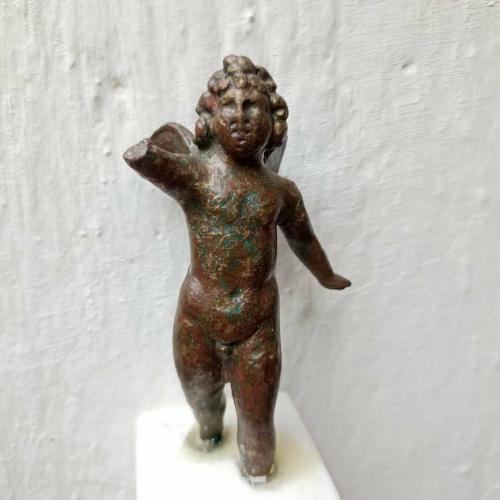 Bronzene Amorstatuette